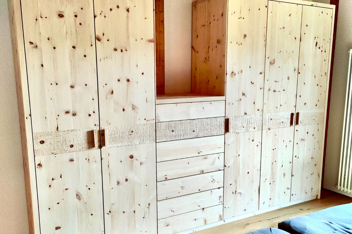 Zirbenschrank | Massivholzschrank in Zirbe nach Maß | individuell für Kunden in Landsberg by Wohnwerkhaus Sulzemoos Schreinerei Schuster