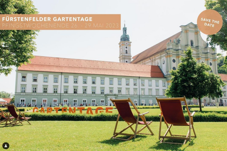 Fürstenfelder Gartentage 2023 - Wohnwerkhaus | Zirbenmanufaktur zeitgt Zirbenbetten und gesunde, natürliche Schlafsysteme Relax 2000 in Fürstenfeldbruck