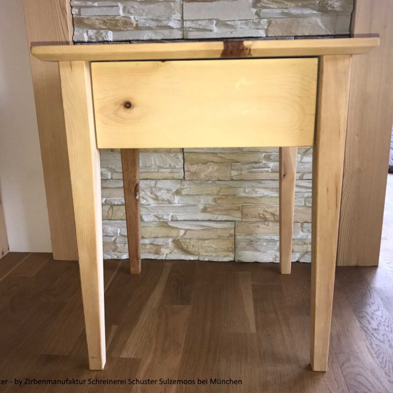 Zirbennachttisch Modell Ulm